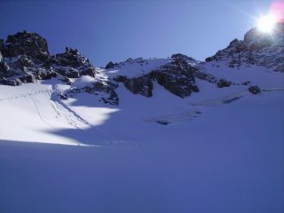 La cengia che conduce nella parte alta