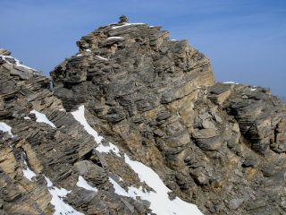 la vetta della Pointe du Ribon vista dalla cresta sommitale