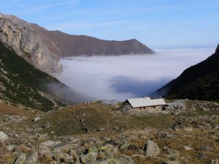 Le nubi rimangono alle spalle