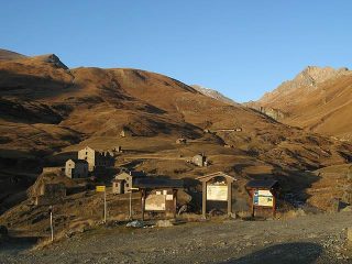 Dondena nel sole del primo mattino