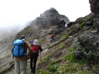 La cima è già nella nebbia