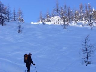 salendo verso la cima