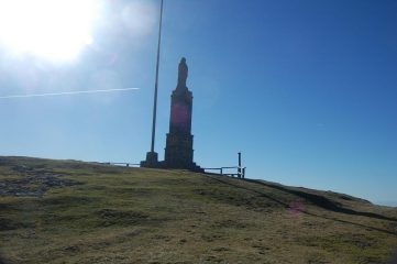 la statua di vetta