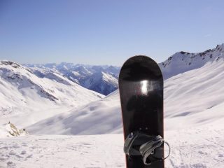 Panorama dal colle di vers verso la val maira