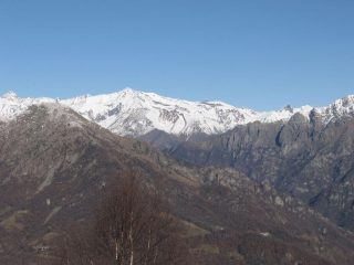 Panorama su Punta Tersiva e Monte Rosa dei Banchi