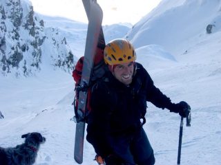Fabio e cane sul coulour Bianco. Dove sarà Federica?