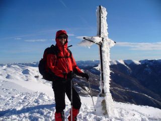 Francesca e la croce di vetta