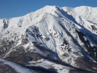 rognoso con dietro il civrari