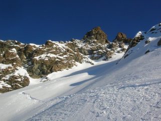 Sbocco del secondo canalino e pendio sottostante.