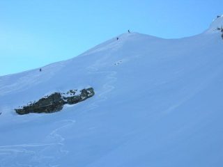Scendendo dalla vetta..