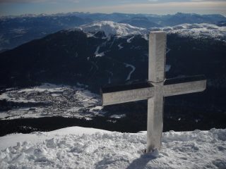 Veduta di Andalo e della Paganella dalla cima