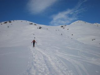 verso l'alpe testona a dx la cima