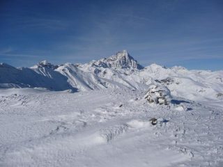 In cima.