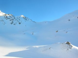 Il Colle di Saint Barthelemy (2645m) alla testata della Comba di Verdona.