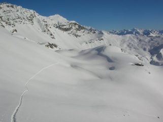 Il rifugio Rosaire e Clermont da appena sotto il Colle di Vessona.
