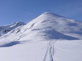 Salendo alla cima Palit
