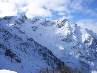 La nord della Gorgia Cagna dalla vetta