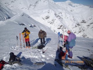 in cima