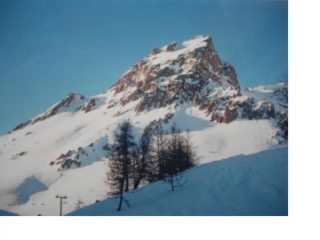 La Pointe de Neyzets salendo alla Rocher de l'Yret