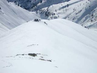 cresta di discesa dalla vetta