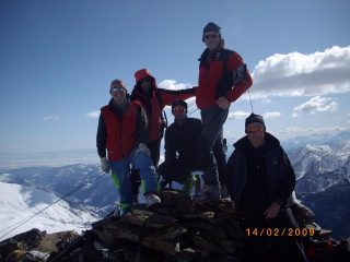 in cima