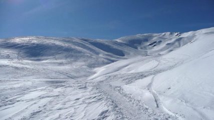 il costone di salita (sulla sx) dalla strada sotto l'alpeggio di P.Croesio