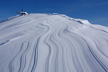 Sastrugi sulla cima