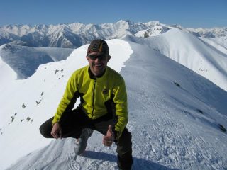 ...un bel lavoro del vento su in punta...