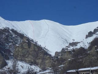 aquila versante sud. in nero l'itinerario calssico diretto dalla cima;in rosso la variante effettuata