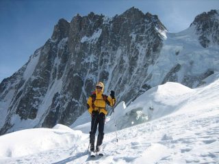 Davanti alla nord delle Jorasses