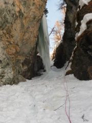 il canale della doppia di discsa, con la stalattite