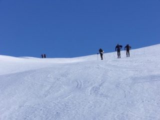 Salendo i bei pendii di Sud Owest