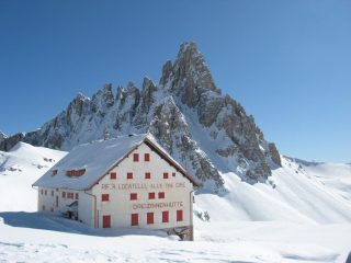 rifugio locatelli