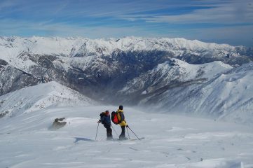 bufera di vento improvvisa