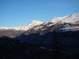  il bianco col cappello