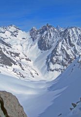 la discesa sul versante Nord-Est