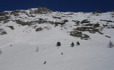 Mario e Marilena sotto la parete
