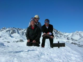 In cima , con Piero e Rosella