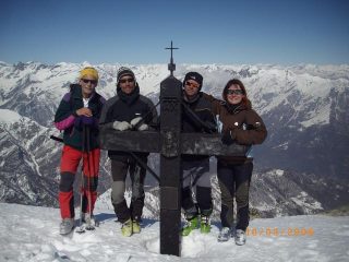 in cima