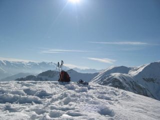 In cima