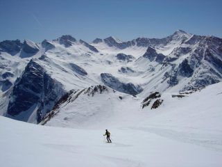 In discesa dal colle di Reisassetto