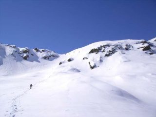 I pendii sotto la cresta (foto F.Rissone)