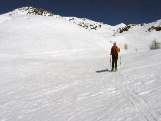 All'inizio del vallone verso la Gran Rossa, sopra il risalto iniziale