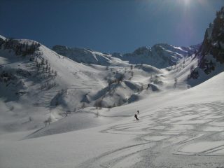 stupendi pendii sopra la bergeria dell'orsiera
