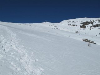 I pendii e la nostra meta a destra