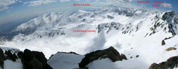 Il vallone di Ricciavrè con la Punta del Lago Nord