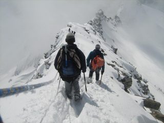 cresta sud ben innevata