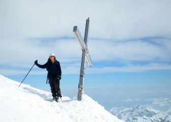 Croce in inox di vetta