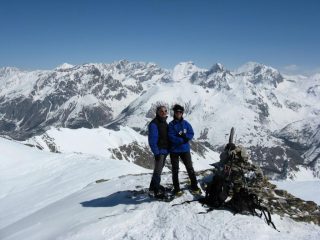 in cima