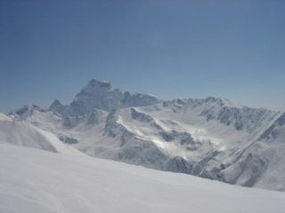 Il Monviso come si presente sbucando al colletto